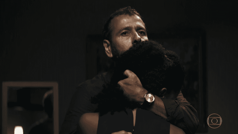 Marcos Palmeira (Amadeu) e Heloísa Jorge (Gilda) estão em trama que provocou polêmica em A Dona do Pedaço (Foto: Reprodução/Globo)