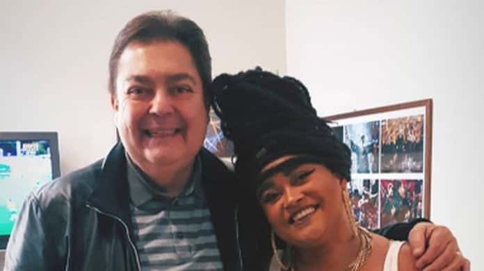 Faustão e Rízia tiveram momento íntimo nos bastidores da TV Globo (Foto: Divulgação)