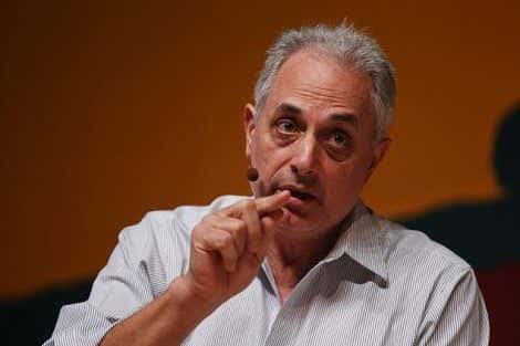 waack-470×313