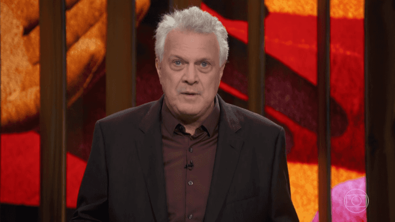 Pedro Bial no comando do Conversa com Bial (Foto: Reprodução/Globo)