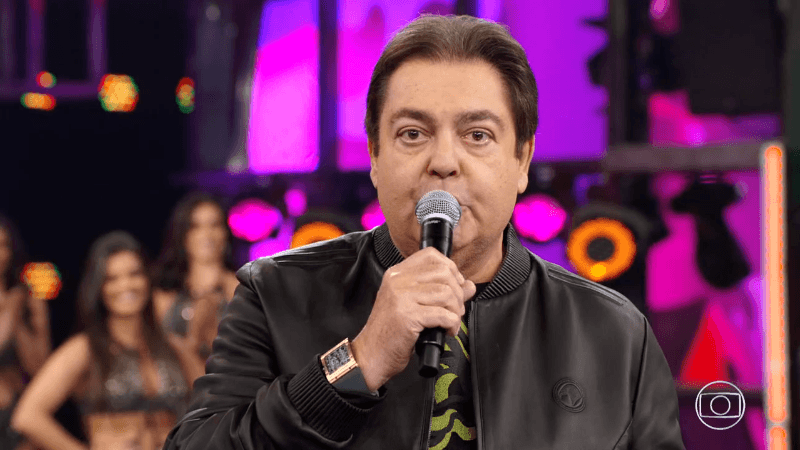 Faustão pediu para Globo demitir funcionário após ser exposto em entrevista e ter segredo revelado (Foto: Reprodução/Globo)