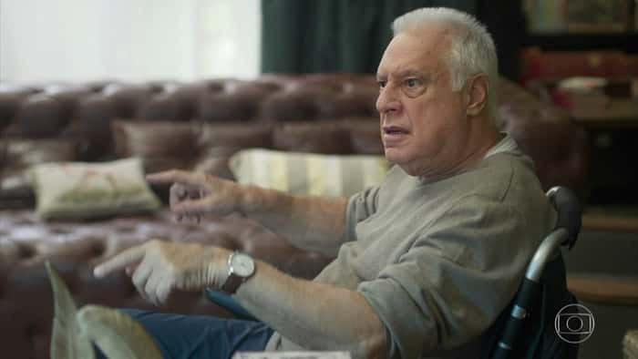 Alberto (Antonio Fagundes) em cena de Bom Sucesso (Foto: Reprodução/Globo)