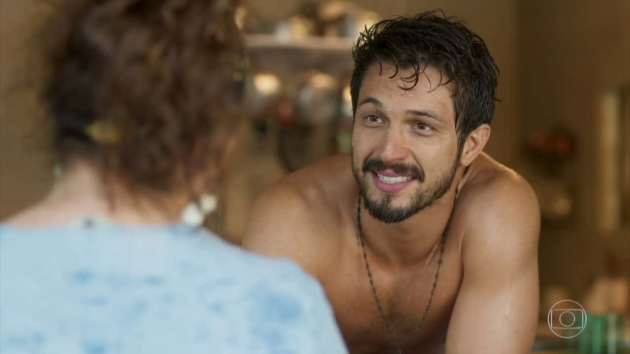 Marcos (Romulo Estrela) em Bom Sucesso da Globo (Foto: Reprodução)