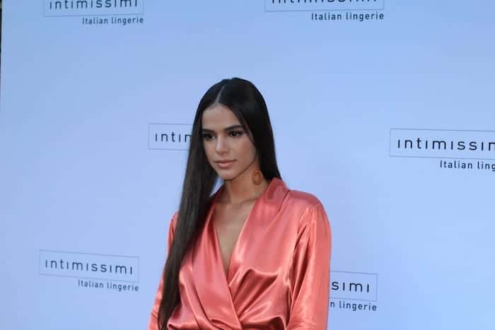 Bruna Marquezine virou assunto durante evento na França (Foto: Instagram)