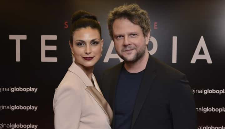 Morena Baccarin e Selton Mello estrelam a nova temporada da série Sessão de Terapia. (Foto: Divulgação)