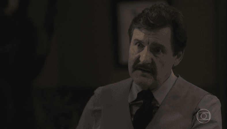 Júlio (Antonio Calloni) em Éramos Seis (Foto: Reprodução/Globo)