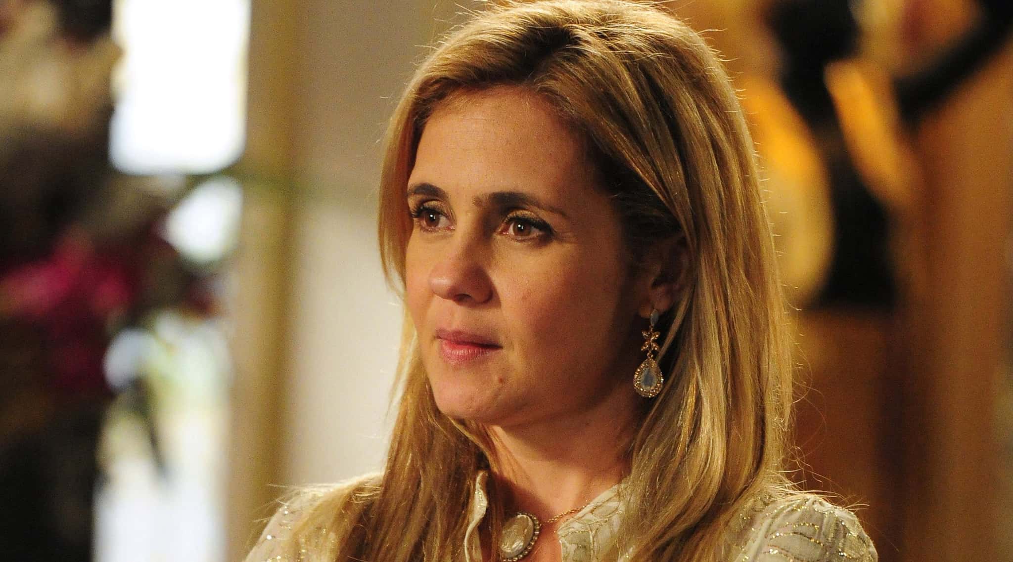 Adriana Esteves como Carminha, de Avenida Brasil - Crédito: Rede Globo/Alex Carvalho