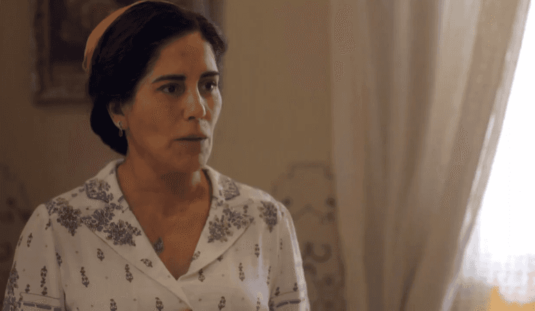 Lola (Gloria Pires) em Éramos Seis (Foto: Reprodução/Globo)