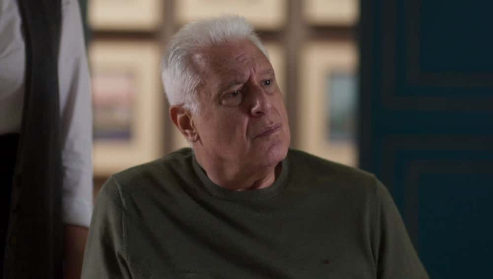 Alberto (Antonio Fagundes) será confrontado por Marcos (Romulo Estrela) sobre paixão por Paloma (Grazi Massfaera) em Bom Sucesso (Foto: Divulgação / Globo)