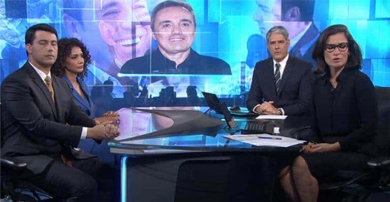 Morte de Gugu foi anunciada no Jornal Nacional (Foto: Reprodução/Globo)