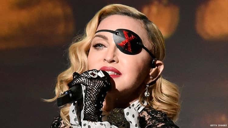Madonna se explica depois de atrasar e seus shows e afirma que uma rainha nunca se atrasa (Foto: Reprodução)
