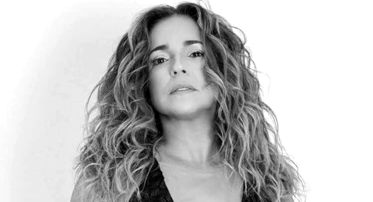 Daniela Mercury recebeu recado de Ludmilla após viralizar vídeo da veterana dando uma 'secada' na namorada da funkeira, "Brunna Gonçalves" (Foto: Reprodução)
