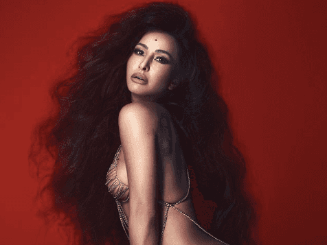 A famosa Rainha de bateria e futura apresentadora do Domingo Show da Record, Sabrina Sato voltou a chamar a atenção dos seguidores ao falar sobre as suas expectativas para o carnaval deste ano (Foto: Reprodução/Instagram)