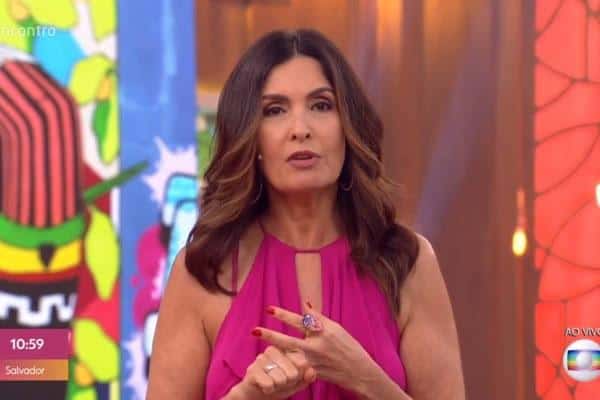 Fátima Bernardes no comando do Encontro, que saiu do ar temporariamente na Globo (Foto: Reprodução/Globo)