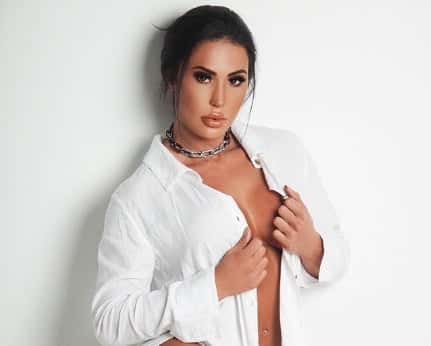 Gracyanne Barbosa fatura cerca de 550 mil reais por mês (Foto: Reprodução / Instagram)