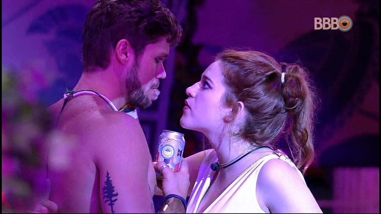 Ana Clara fala sobre Breno, que a beijou no BBB (Foto: Reprodução)
