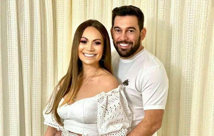 Solange Almeida e Leandro Andriani anunciam fim do casamento (Foto: Reprodução/Instagram)