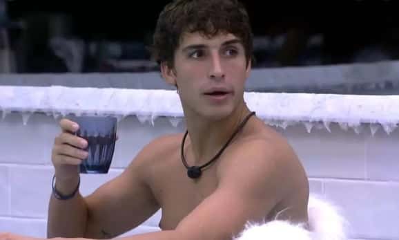 Felipe Prior perdeu a paciência e não poupou críticas à cantora Manu Gavassi, no BBB (Foto: Reprodução / TV Globo)