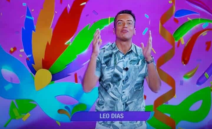 Leo Dias vira destaque em transmissão ao vivo de carnaval pela RedeTV (Foto: Reprodução)