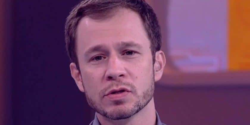 O apresentador Tiago Leifert também afirmou que o BBB 20 não terá plateia em dia de paredão e poderá ser cancelado (Foto: Reprodução / TV Globo)