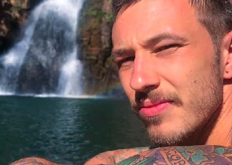 Gabriel Cartolano, do Fofocalizando, tem quase 300 mil seguidores na internet (Foto: Reprodução)