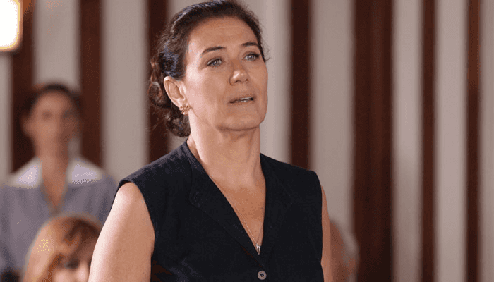 Griselda (Lilia Cabral) em cena de Fina Estampa (Foto: Divulgação/Globo)