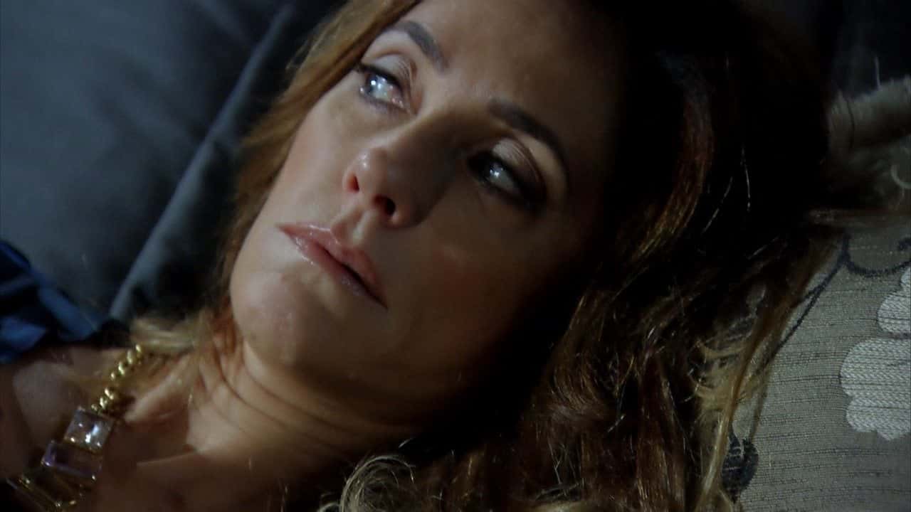 Tereza Cristina enlouquece (Foto: Reprodução/Globo)