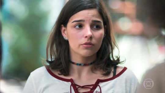 Keyla fica tensa em cena de Malhação (Foto: Reprodução/Globo)