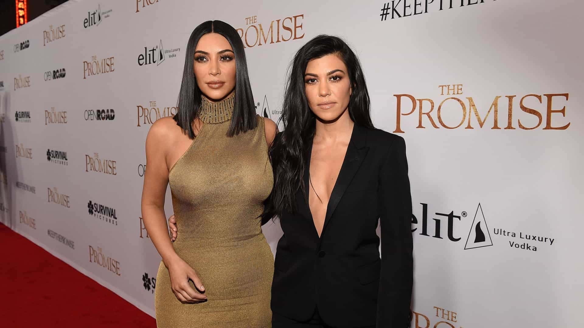 Kim Kardashian fala sobre briga física que teve com irmã Kourtney (Foto: Reprodução)