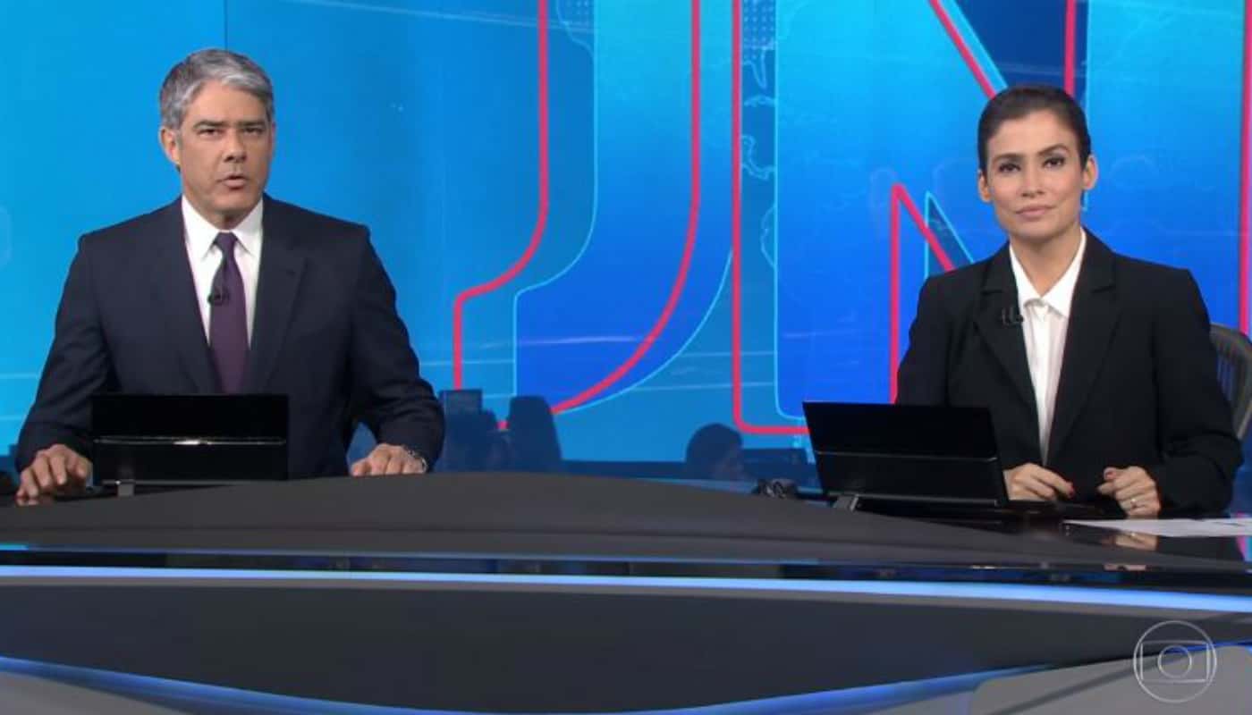 William Bonner e Renata Vasconcellos foram chamados às pressas para o Jornal Nacional - Foto: Reprodução