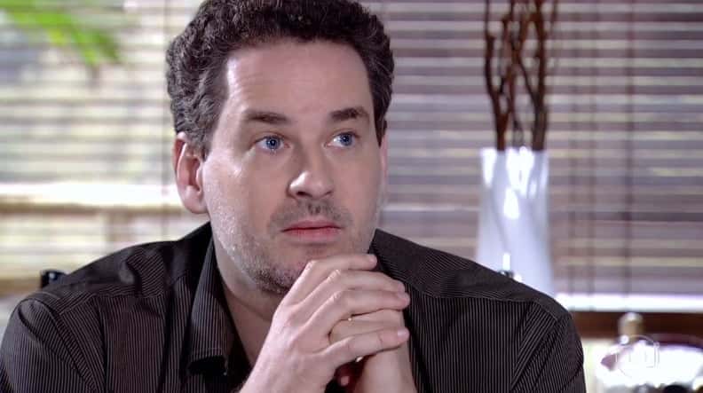 Paulo não perderá tempo em seguir sua vida em Fina Estampa (Foto: Reprodução/Globo)