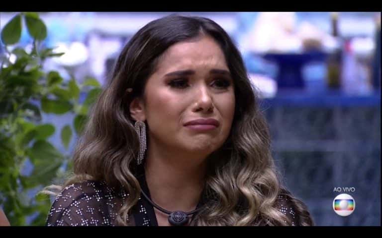 Gizelly revelou uma grave doença que a deixou no fundo do poço (Foto: Reprodução)