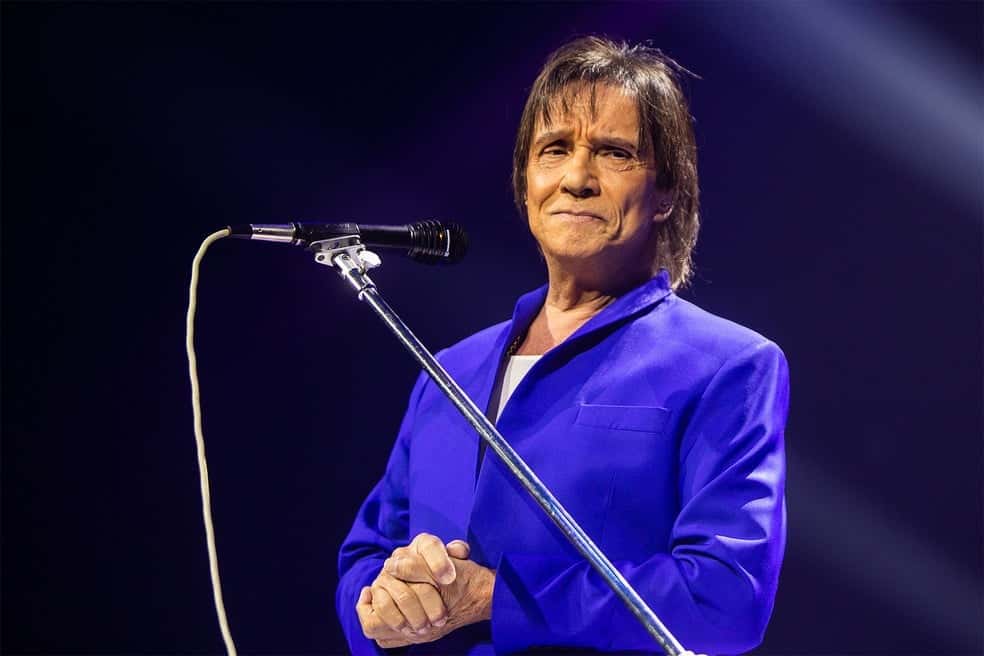O cantor Roberto Carlos teve relação exposta com atriz da Globo - Foto: Divulgação