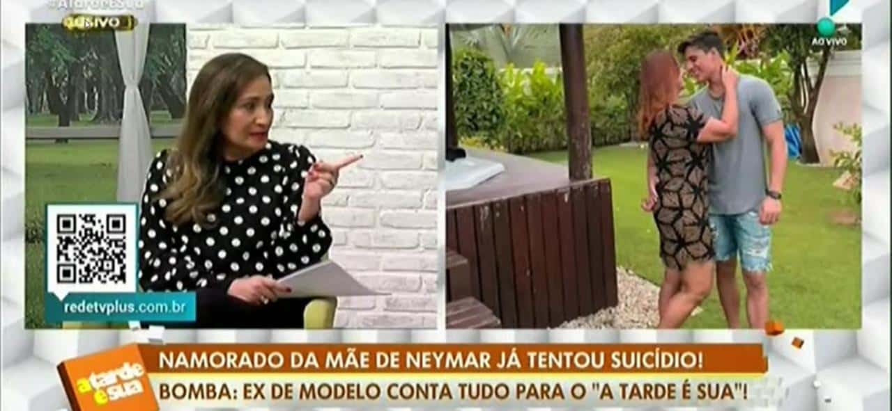 Sonia Abrão no programa A Tarde é Sua intervém na fala do jornalista Felipeh Campos (Foto: Reprodução)
