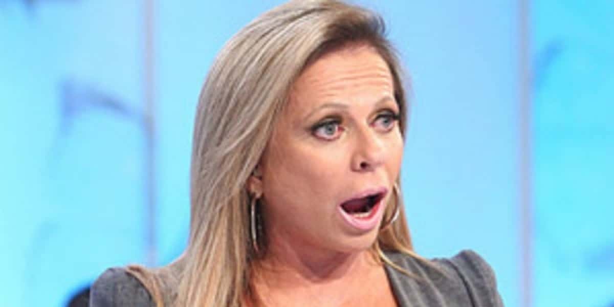 A apresentadora do Casos de Família tem dado o que falar (Foto: Divulgação)