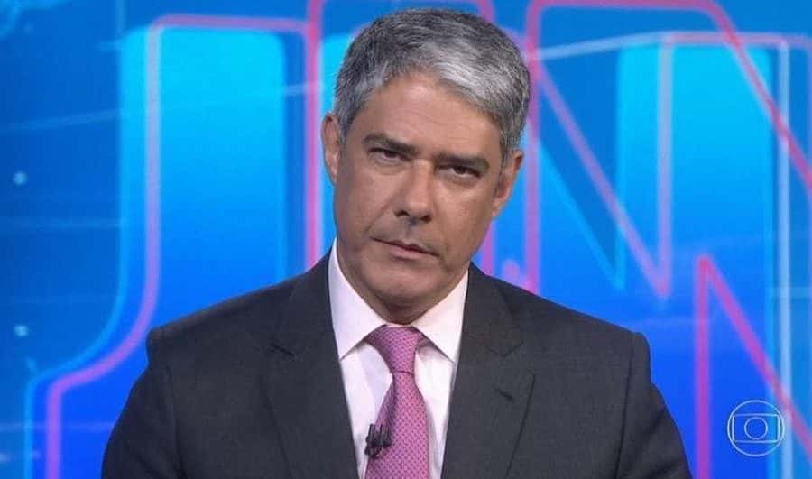 William Bonner no Jornal Nacional, na TV Globo (Foto: Reprodução)