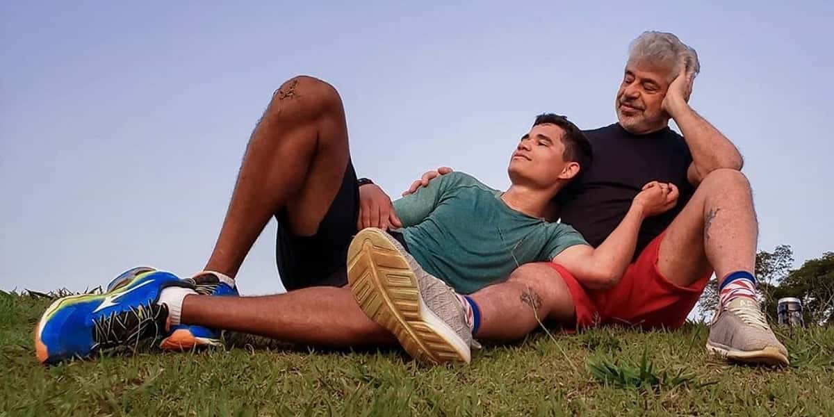 Lulu Santos fala sobre comentários maldosos em fotos com o marido (Foto: Reprodução/Instagram)