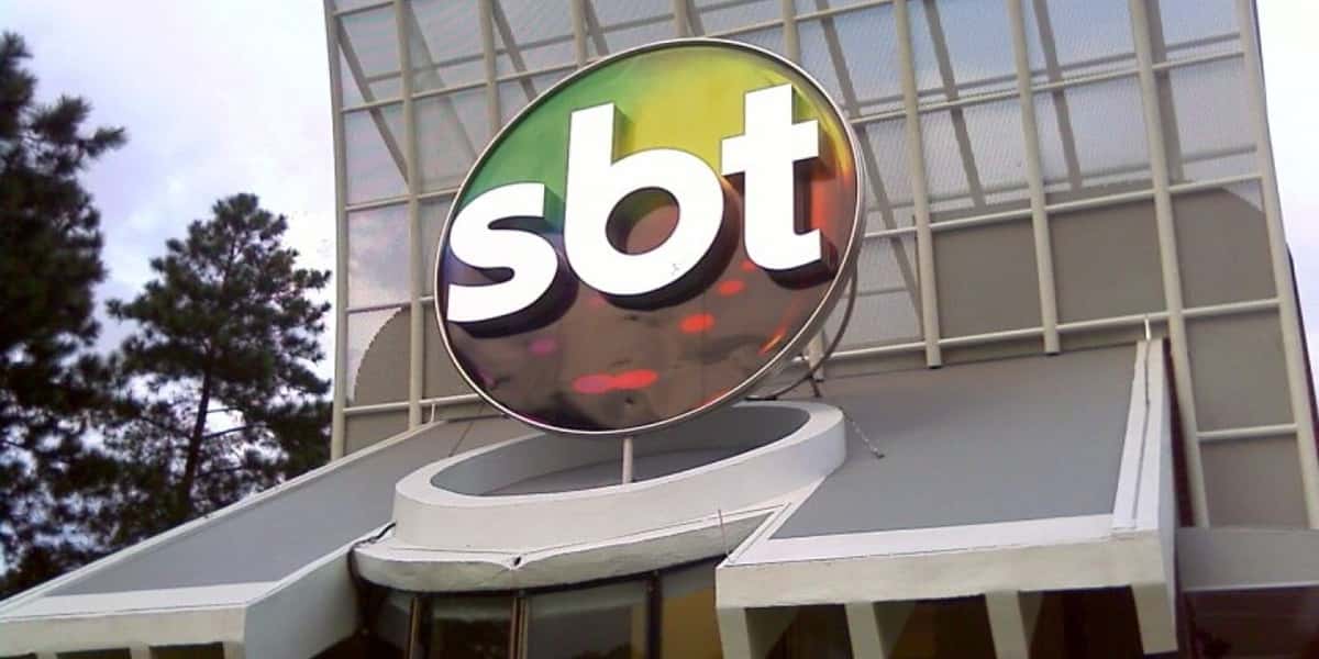Diversas estrelas e funcionários foram mandados embora do SBT (Foto: Reprodução)