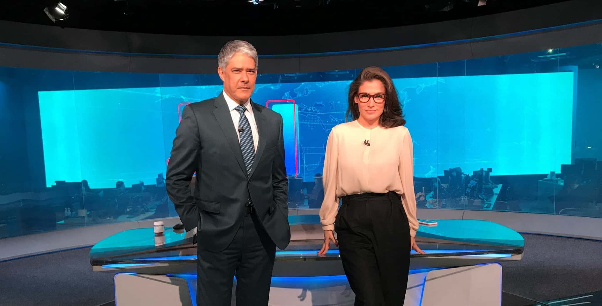 William Bonner e Renata Vasconcellos à frente do Jornal Nacional (Foto: Divulgação / TV Globo)