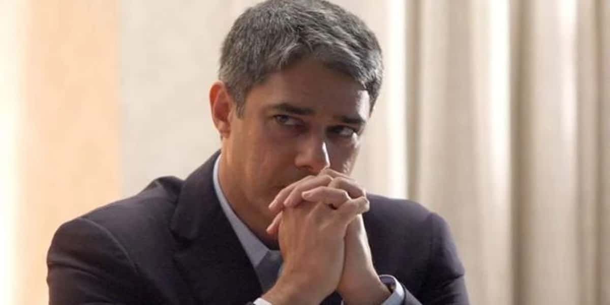 William Bonner tem sido constantemente ameaçado por causa da guerra contra Bolsonaro (Foto: Reprodução)