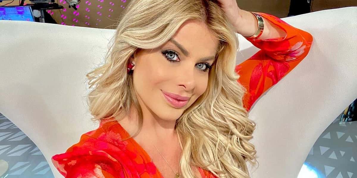 Karina Bacchi sobre saída da Globo e planos para nova gravidez (Foto: Reprodução/Instagram)