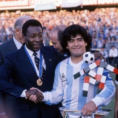 pele_123010547_113420757105216_7681343506885309395_n