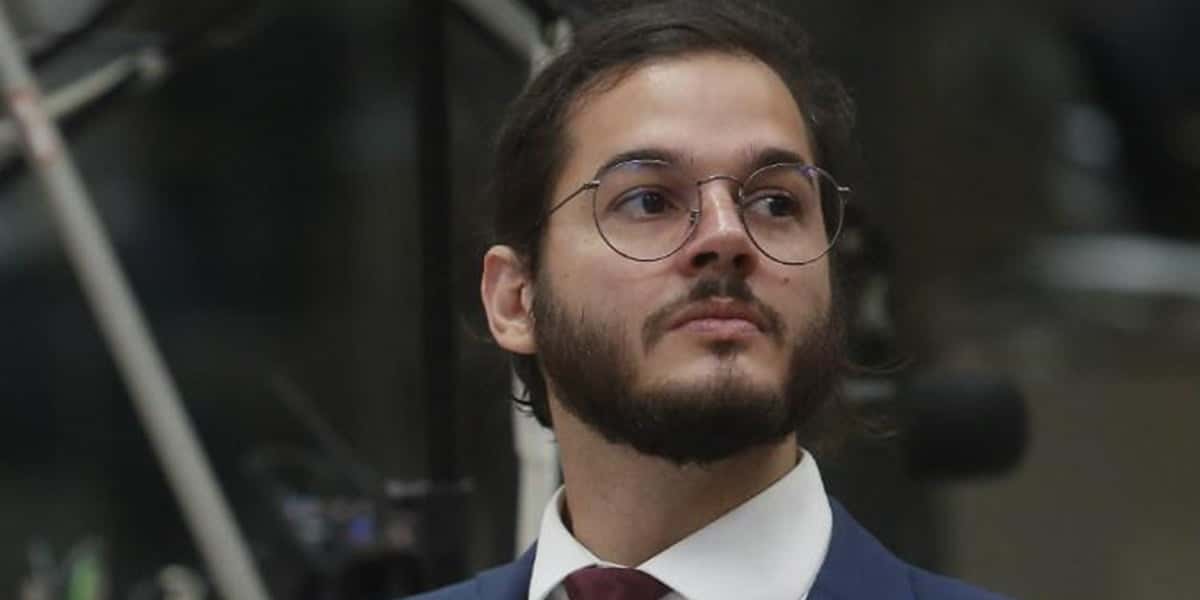 Túlio Gadêlha foi diagnosticado com pneumonia (Foto: Reprodução)