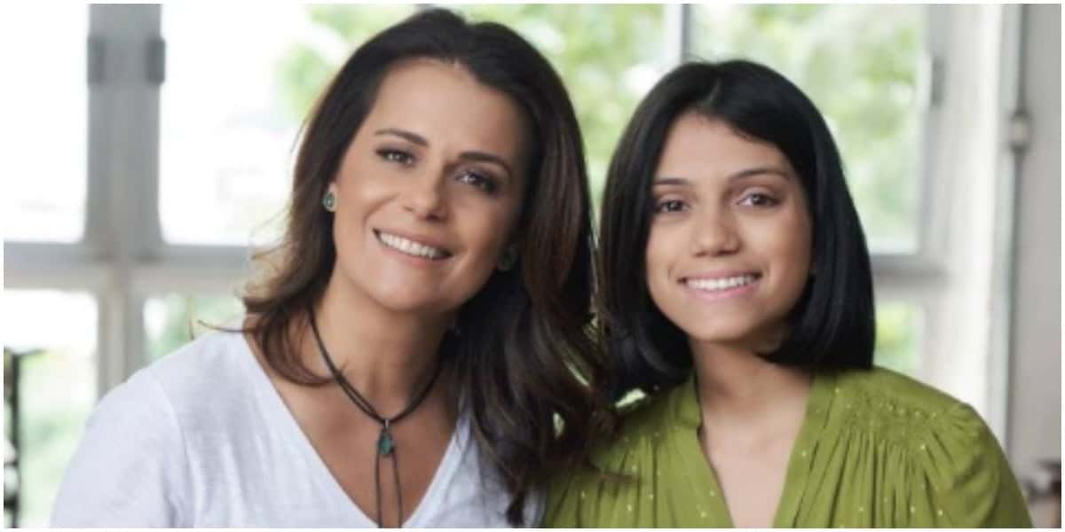 Adriana Araújo expõe que pai biológico quis trocar filha na maternidade (Foto: Reprodução)