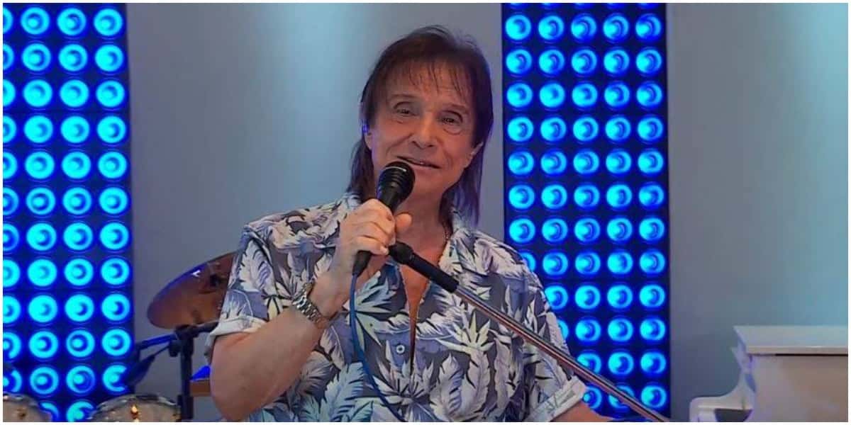 O cantor Roberto Carlos, contratado pela Globo - Foto: Reprodução