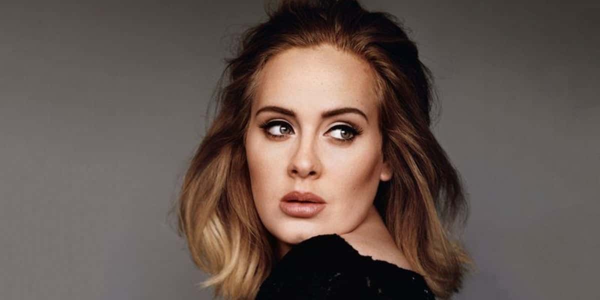 Adele conclui divórcio com o ex (Foto: Reprodução)