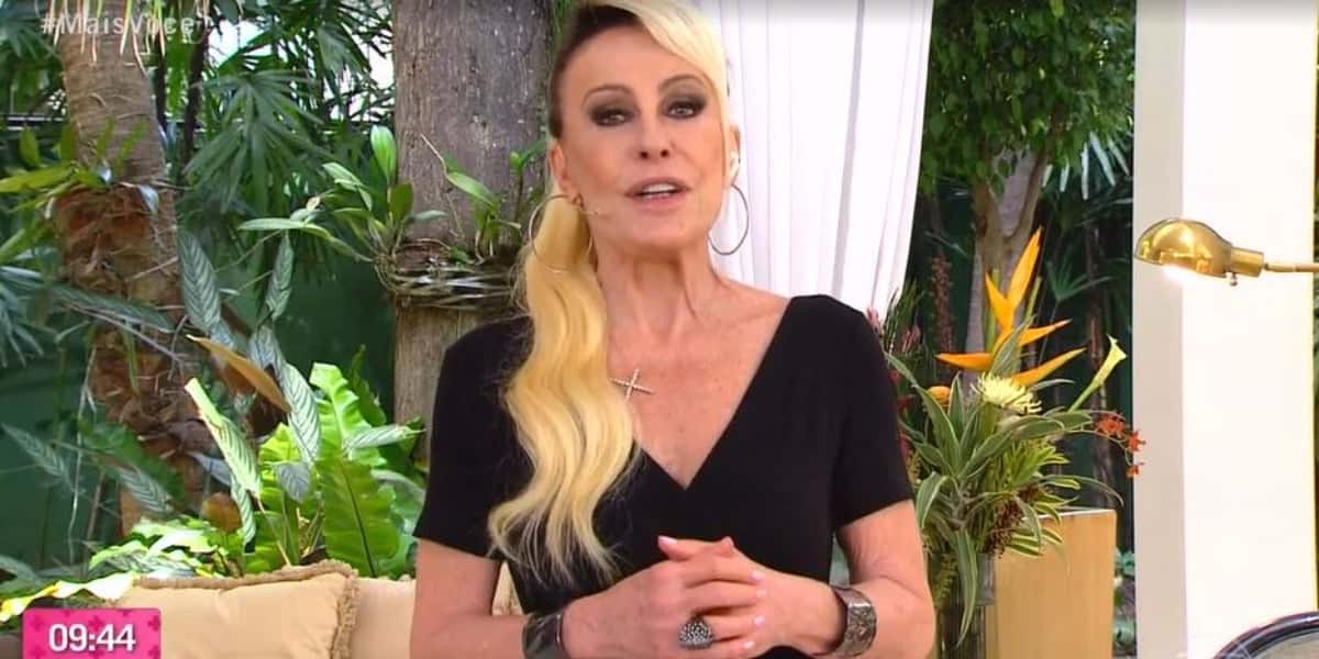 Ana Maria Braga surgiu com visual diferente ao vivo (Foto: Reprodução/TV Globo)