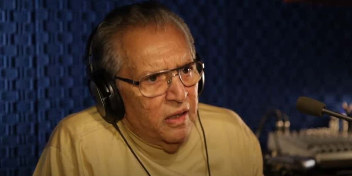 Carlos Alberto de Nóbrega ganha meio milhão de reais no SBT (Foto: Reprodução)