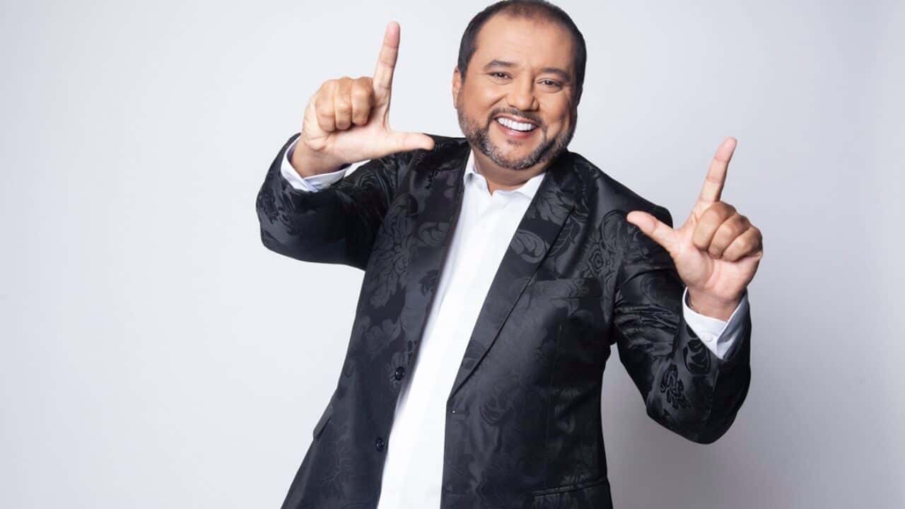 Geraldo Luís comanda o "A Noite é Nossa" na Record (Foto: Divulgação)