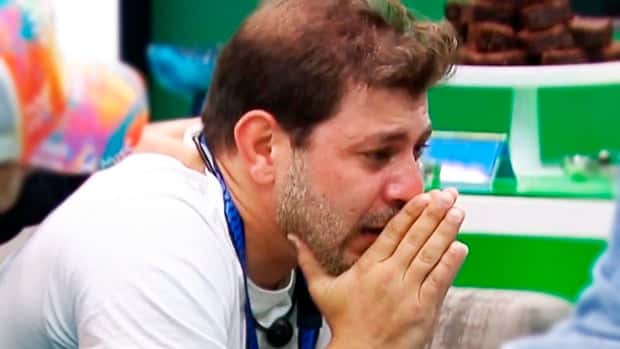 Caio surpreendeu ao ir a confessionário do BBB21 - Foto: Reprodução